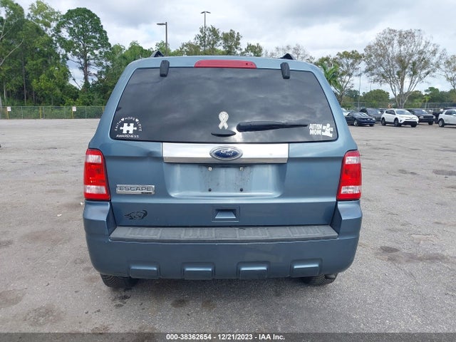 2011 FORD ESCAPE LIMITED VIN: 1FMCU0E71BKC36263