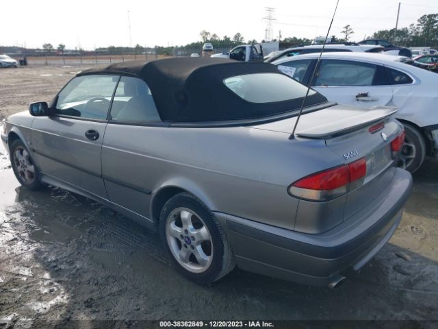 2001 SAAB 9-3 YS3DF78K017000516 Photo 2