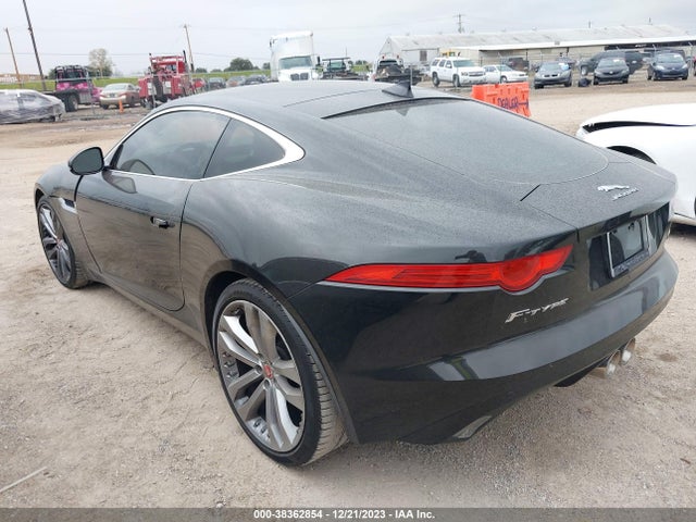 2017 JAGUAR F-TYPE SAJWA6BUXH8K44747 Photo 2