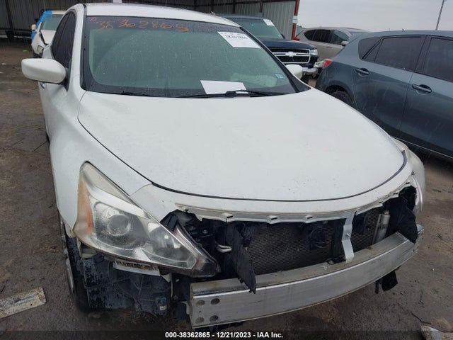 Nissan 2014 2014 1N4AL3AP4EN214871 Image 17