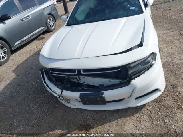 2C3CDXBGXFH832216 Dodge Charger Se