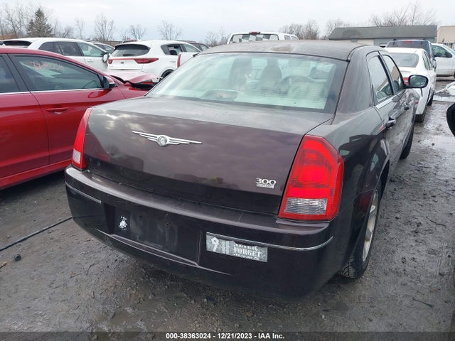 38363024 :رقم المزاد ، 2C3JA53G15H106262 vin ، 2005 Chrysler 300 Touring مزاد بيع
