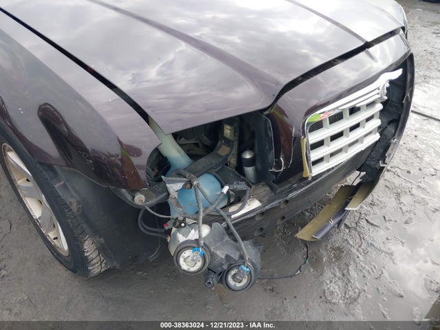 38363024 :رقم المزاد ، 2C3JA53G15H106262 vin ، 2005 Chrysler 300 Touring مزاد بيع