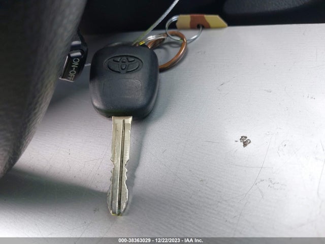 Toyota COROLLA LE 2015 5YFBURHE8FP348970 Image 11