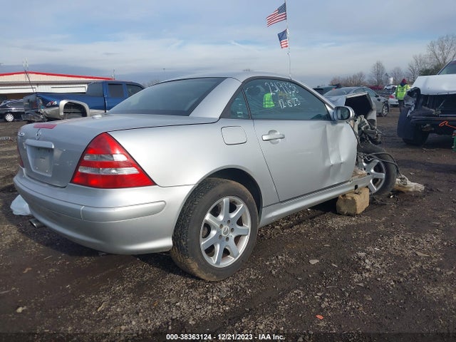 2003 MERCEDES-BENZ SLK-CLASS 2.3L VIN: WDBKK49F73F278234