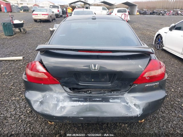 2005 HONDA ACCORD 3.0 EX VIN: 1HGCM82675A005524