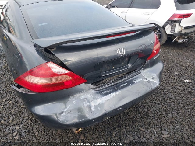 2005 HONDA ACCORD 3.0 EX VIN: 1HGCM82675A005524
