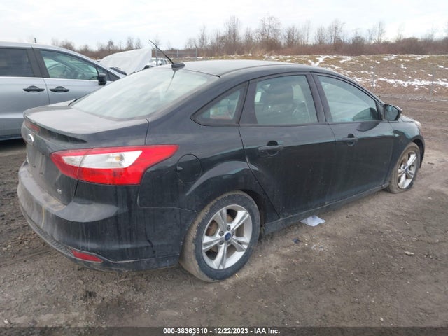 Ford FOCUS SE 2014 1FADP3F29EL322526 Image 4