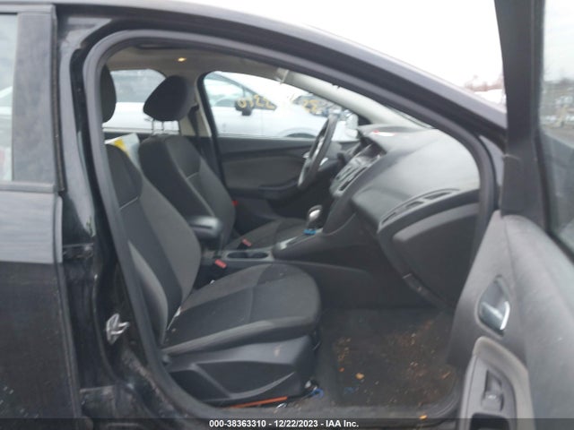 Ford FOCUS SE 2014 1FADP3F29EL322526 Image 5