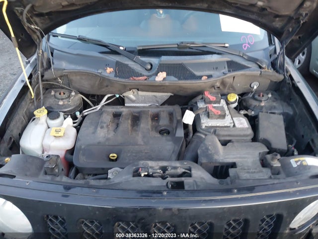 2016 JEEP PATRIOT LATITUDE VIN: 1C4NJRFB7GD742284