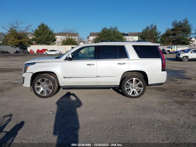 1GYS4CKJ3JR182398 Cadillac Escalade Premium Luxury