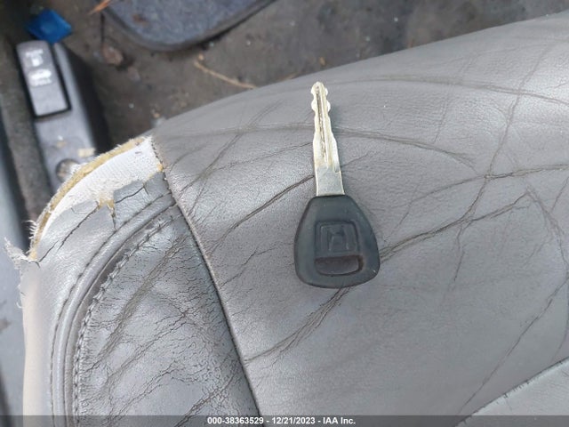 2000 HONDA ACCORD 2.3 EX VIN: 1HGCG6681YA027630
