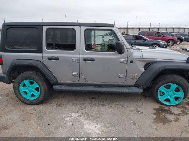 1C4HJXDN1KW596301 Jeep Wrangler Unlimited Sport S 4x4