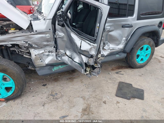 1C4HJXDN1KW596301 Jeep Wrangler Unlimited Sport S 4x4
