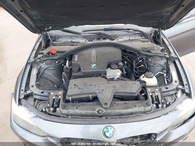 38363768 :رقم المزاد ، WBA3A5C51DF600038 vin ، 2013 Bmw 328i مزاد بيع