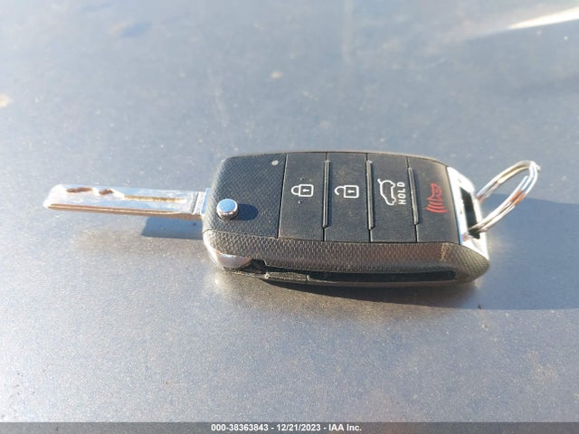 KIA Soul 2016 KNDJN2A2XG7389524 Image 11