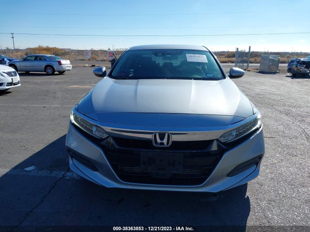Продаж на аукціоні авто 2018 Honda Accord Lx, vin: 1HGCV1F1XJA156760, номер лоту: 38363853