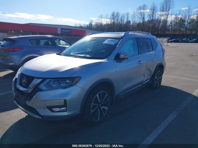JN8AT2MV8JW330548 Nissan Rogue Sl