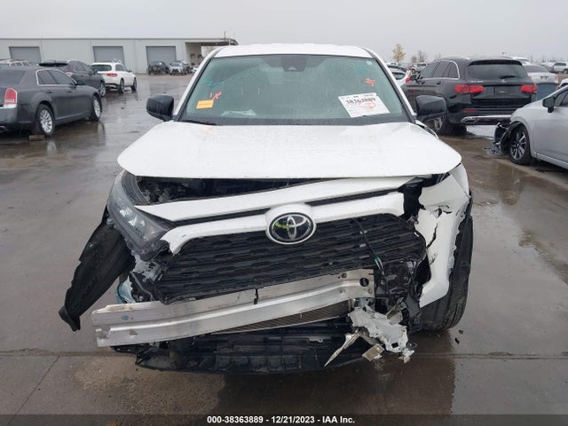 Toyota RAV4 LE 2022 2T3H1RFV5NW216050 Image 13