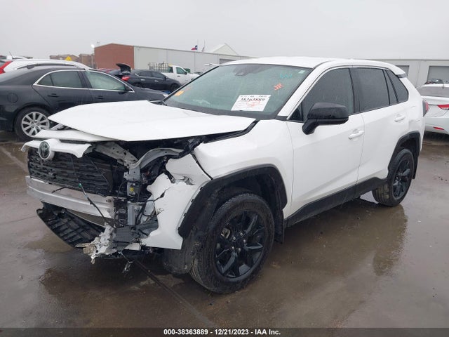 Toyota RAV4 LE 2022 2T3H1RFV5NW216050 Image 2