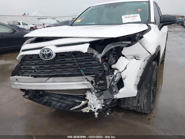 Toyota RAV4 LE 2022 2T3H1RFV5NW216050 Image 6