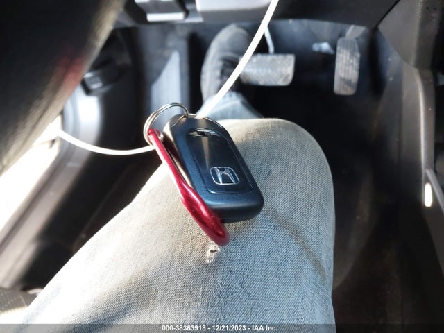 Honda FIT EX 2016 JHMGK5H78GX043735 Image 11