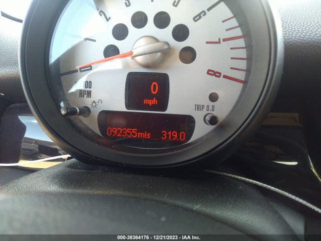 2011 MINI COOPER WMWSU3C55BT091335 Photo 6