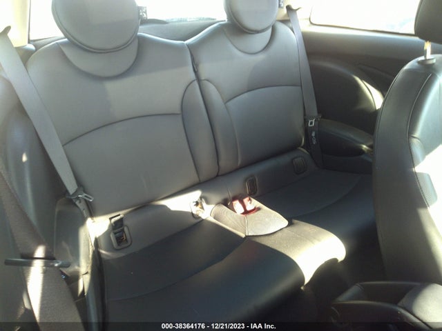 2011 MINI COOPER WMWSU3C55BT091335 Photo 7