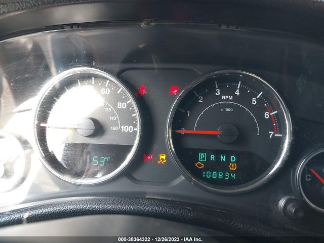 2011 JEEP WRANGLER UNLIMITED SAHARA VIN: 1J4BA5H15BL563427