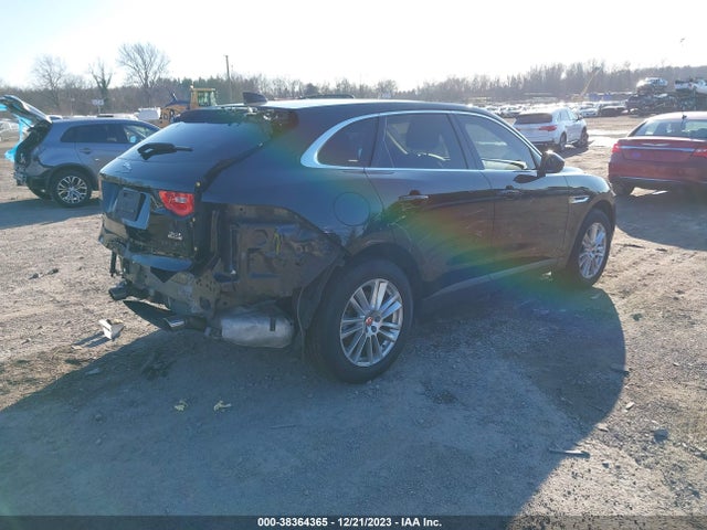 2019 JAGUAR F-PACE SADCK2GX7KA390831 Photo 3