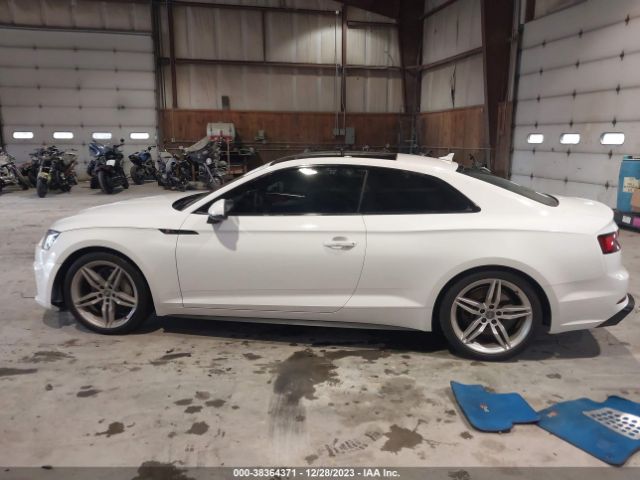 WAUTNAF58JA021467 Audi A5 2.0t Premium