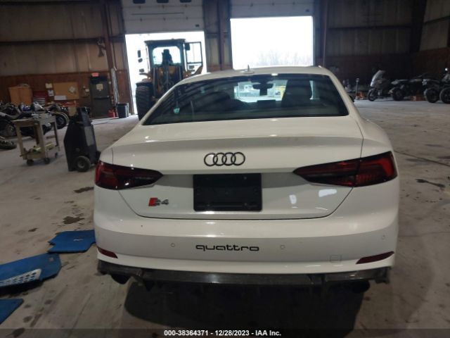 WAUTNAF58JA021467 Audi A5 2.0t Premium