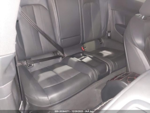 WAUTNAF58JA021467 Audi A5 2.0t Premium