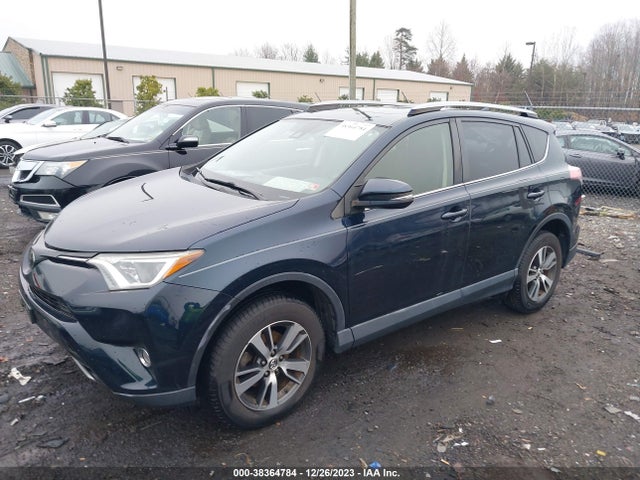 2018 TOYOTA RAV4 XLE VIN: JTMRFREV6JJ258498