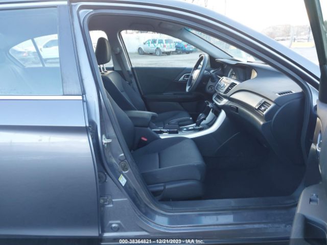 1HGCR2F30FA161422 Honda ACCORD LX