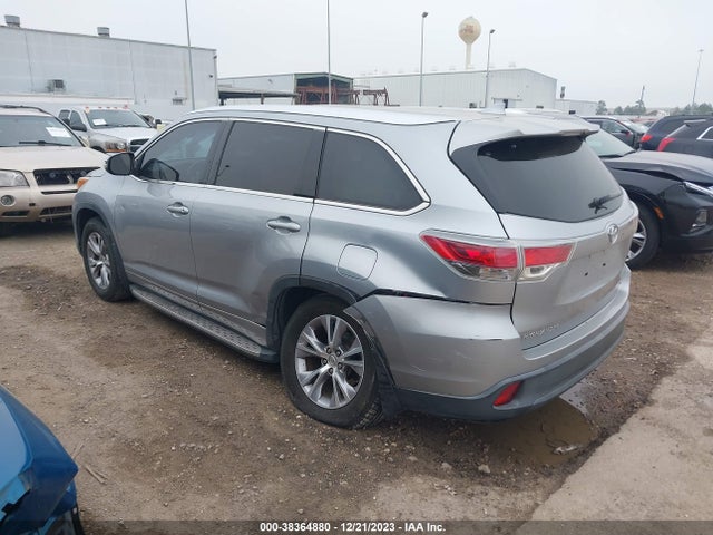 2015 TOYOTA HIGHLANDER XLE V6 VIN: 5TDKKRFH8FS113320