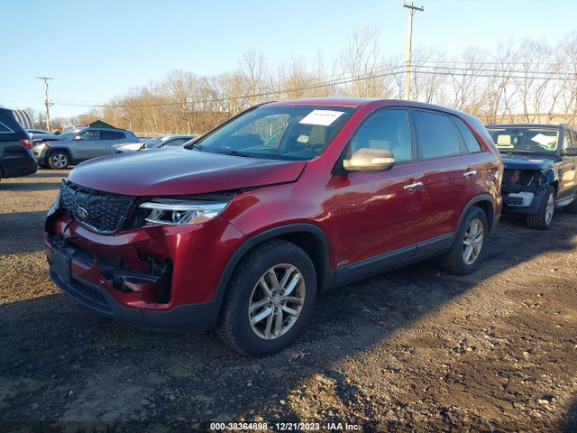 2014 KIA SORENTO LX VIN: 5XYKTCA6XEG535388