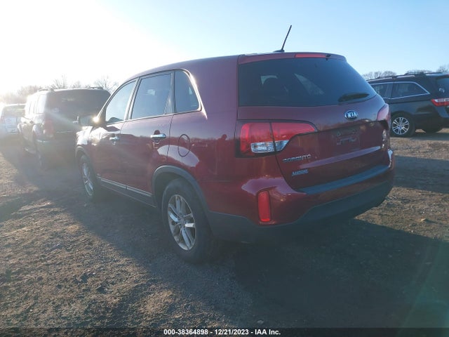 2014 KIA SORENTO LX VIN: 5XYKTCA6XEG535388