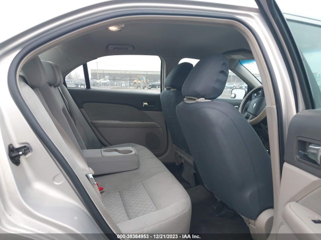 2010 FORD FUSION SE VIN: 3FAHP0HA5AR312883