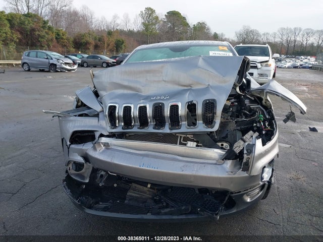 1C4PJMAB4HW647884 Jeep Cherokee Sport 4x4