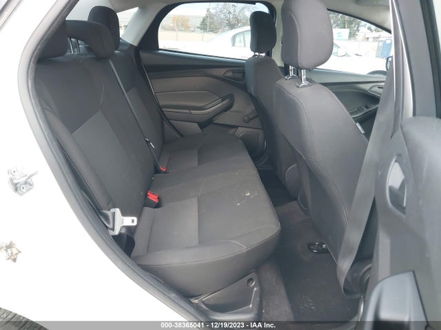 Ford FOCUS S 2017 1FADP3E27HL277740 Image 8