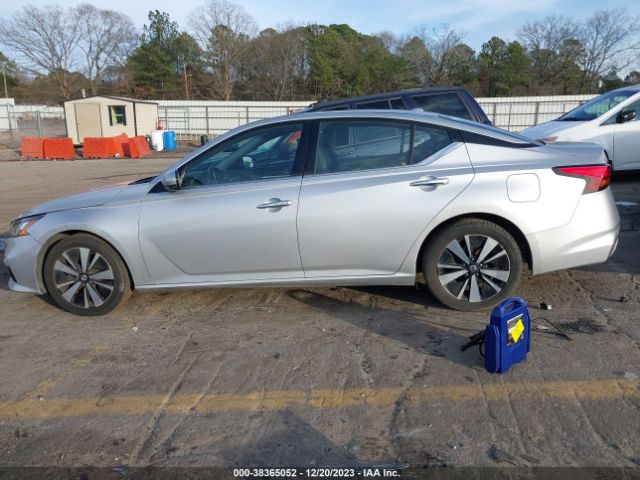 1N4BL4EV2KC173229 Nissan Altima 2.5 Sl
