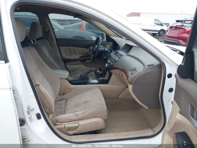 2008 HONDA ACCORD 2.4 EX VIN: JHMCP26768C031609