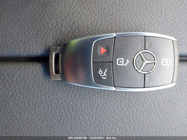 W1N9M0KB3PN043263 Mercedes-Benz Eqb 300 Suv 4matic