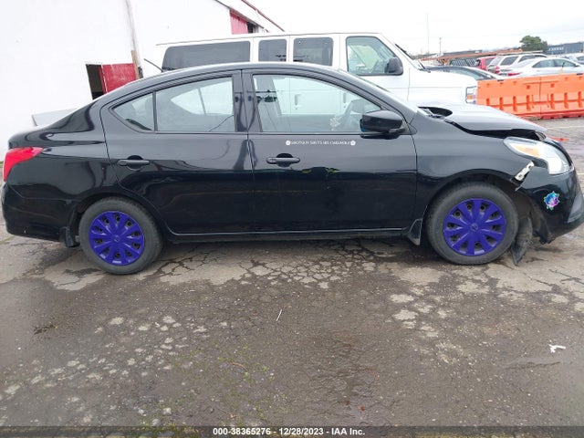 Nissan Versa 1.6 S 2016 3N1CN7AP8GL822418 Image 14