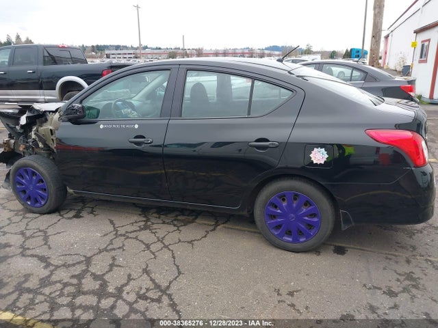 Nissan Versa 1.6 S 2016 3N1CN7AP8GL822418 Image 15