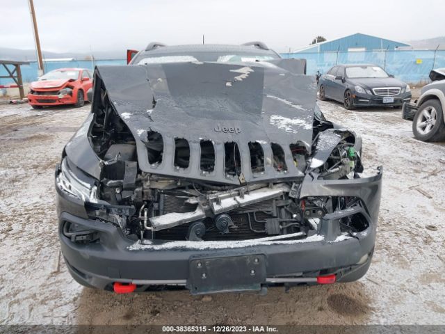 1C4PJMBS4FW569621 Jeep Cherokee Trailhawk