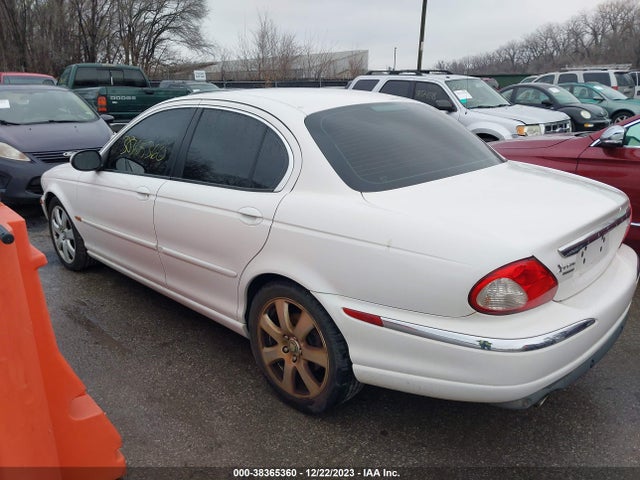 2005 JAGUAR X-TYPE SAJWA51A75WE62205 Photo 2