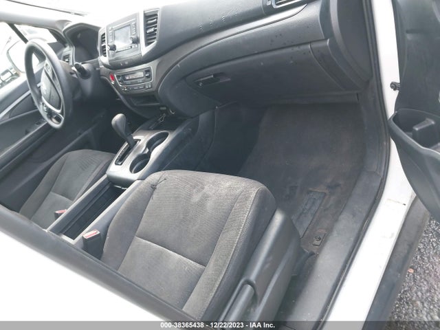 Honda PILOT LX 2018 5FNYF5H16JB028996 Image 5