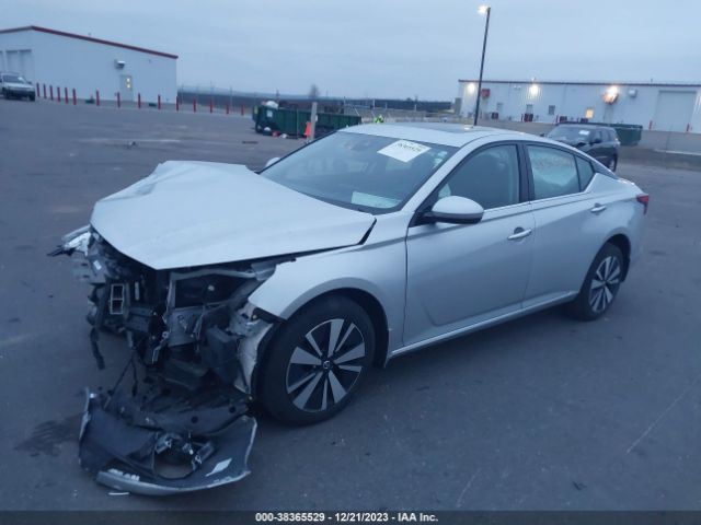 1N4BL4DW6LC225585 Nissan Altima Sv Intelligent Awd